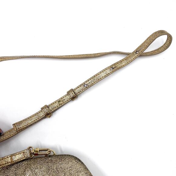 Themoire Gea Clutch Bag Gold Metallic Vegan Laminated Detachable Crossbody - Picture 6 of 16